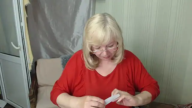 LavandaMay online show from 05-19-26, 08:27