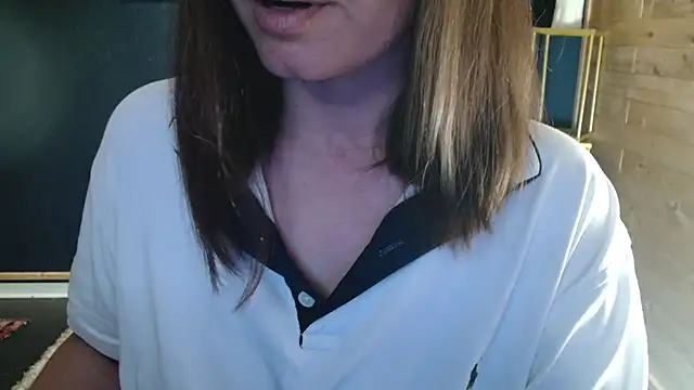 Snapshot of NicoleLove_ chatting on 07-16-26, 05:26 NicoleLove online show from 07-16-26, 05:26