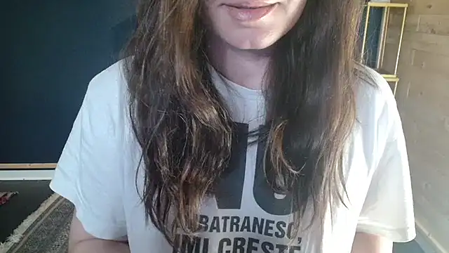 NicoleLove  online show from 05-31-26, 06:19