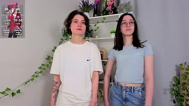 AllisonKierce online show from 04-18-26, 03:20
