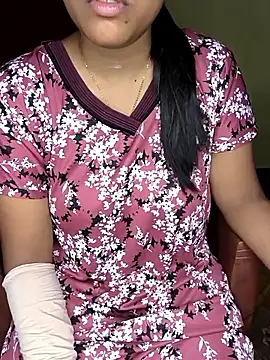 Tamilmoon006 online show from 05-25-26, 12:37