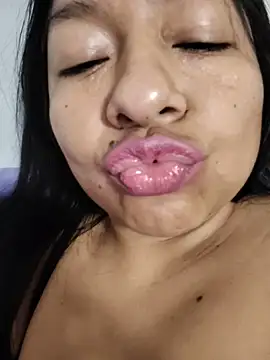 alisonnturbay online show from 07-11-26, 03:51