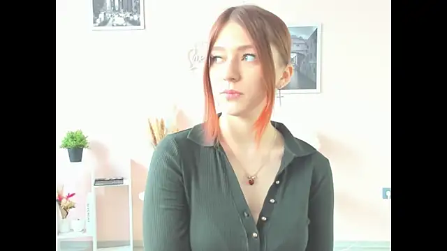 FallonGarza online show from 04-10-26, 08:54