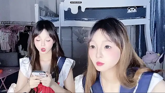xiaoqiao-daqiao online show from 04-12-26, 02:20