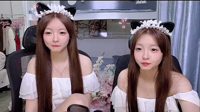 xiaoqiao-daqiao online show from 05-16-26, 08:19