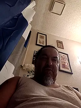 MrBustNut2026 online show from 04-12-26, 04:32