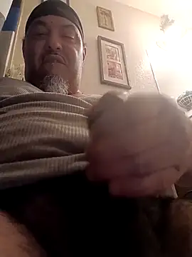 MrBustNut2026 online show from 04-24-26, 06:15