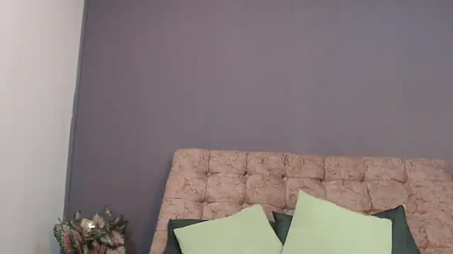 SalomeMartinez  online show from 05-20-26, 02:36