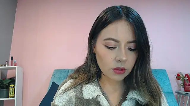SalomeMartinez  online show from 05-06-26, 01:15
