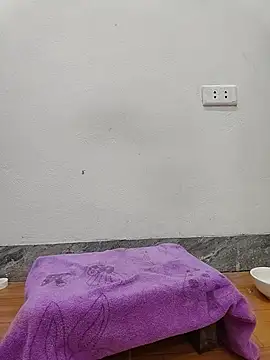 2 banana online show from 07-21-26, 02:51