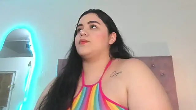 laurenlaine online show from 05-13-26, 12:17
