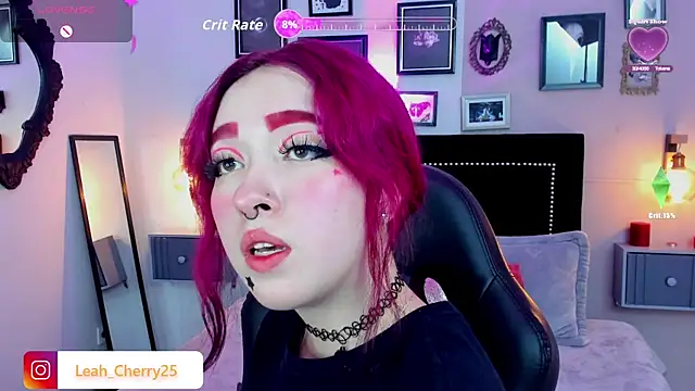 Snapshot of Leah_cherry chatting on 07-02-26, 10:05 Leah cherry online show from 07-02-26, 10:05