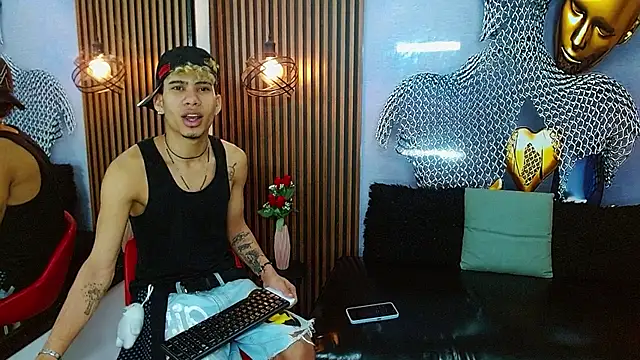 Skinny cute Alyer online show from 07-11-26, 02:12