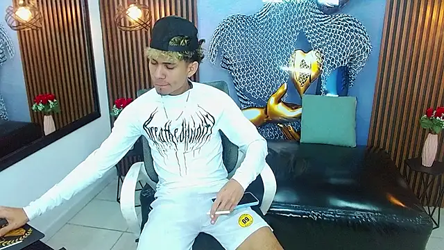 Skinny cute Alyer online show from 07-04-26, 02:18