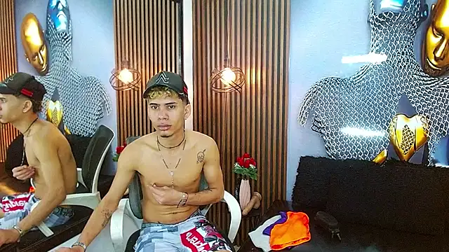 Skinny cute Alyer online show from 06-04-26, 03:00