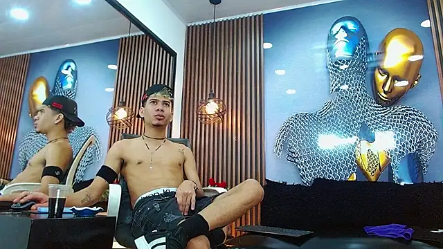 Skinny cute Alyer online show from 06-12-26, 02:31
