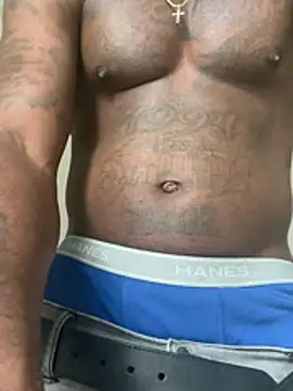 Snapshot of SugaredForearm123 chatting on 04-10-26, 08:05 SugaredForearm123 online show from 04-10-26, 08:05