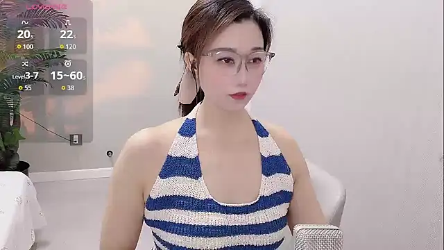 Snapshot of Yunxi- chatting on 07-18-26, 01:20 Yunxi- online show from 07-18-26, 01:20