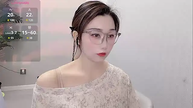 Snapshot of Yunxi- chatting on 07-05-26, 02:49 Yunxi- online show from 07-05-26, 02:49