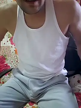 Snapshot of przlytskyrvqnv chatting on 04-15-26, 04:11 przlytskyrvqnv online show from 04-15-26, 04:11