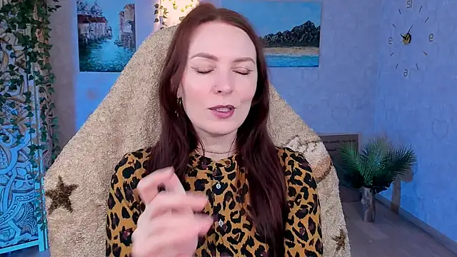 LanaRadiance online show from 04-30-26, 10:55