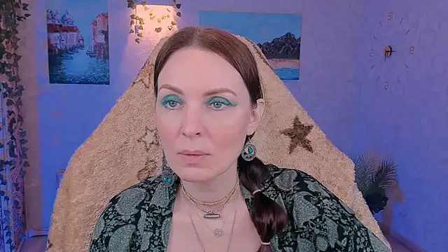 LanaRadiance online show from 05-13-26, 02:46