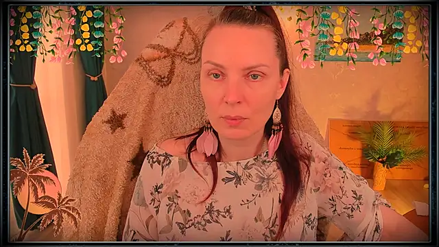 LanaRadiance online show from 07-17-26, 12:35