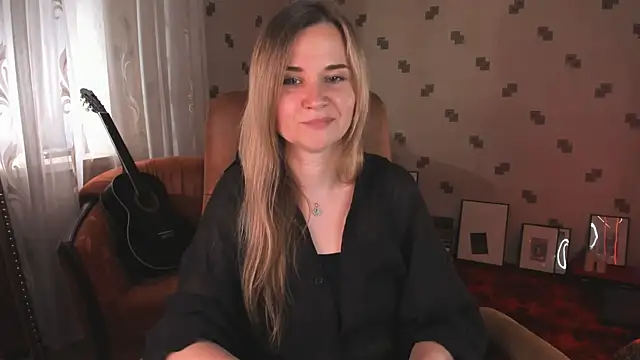 MiaSparkes online show from 06-26-26, 08:53