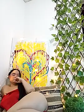 TrixieRosse online show from 04-11-26, 07:45