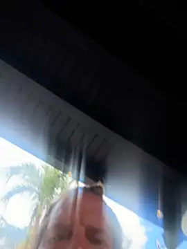 youngwildfreee online show from 05-18-26, 03:28
