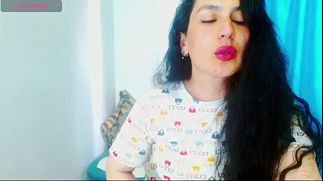 diosa gil online show from 04-20-26, 08:21