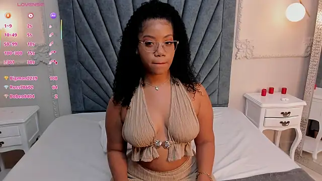 Snapshot of Abby_Montero chatting on 04-21-26, 01:42 Abby Montero online show from 04-21-26, 01:42
