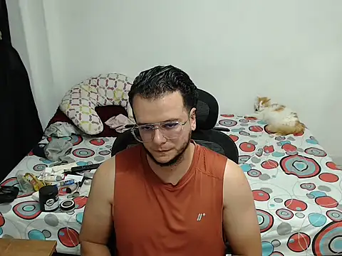 Masterboy00 online show from 04-15-26, 07:58