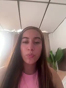 Aitana Lux online show from 04-13-26, 07:07