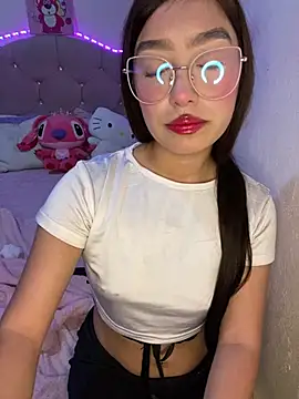 Miakittyyy online show from 06-01-26, 10:53