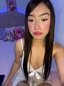 Miakittyyy online show from 04-24-26, 02:19