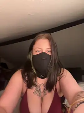 groslolo67 online show from 04-20-26, 06:53