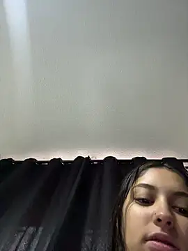 Lucyfer-fire online show from 04-21-26, 11:06