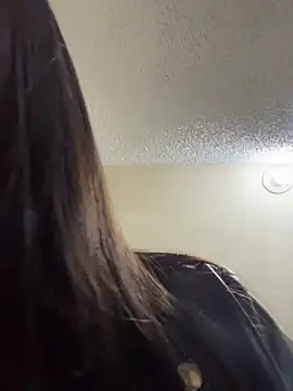 Lucyfer-fire online show from 04-17-26, 11:24