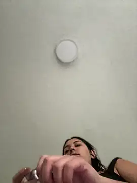 Lucyfer-fire online show from 04-23-26, 11:16