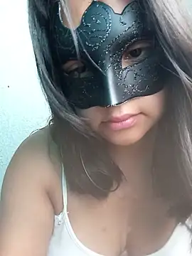MorriganRosee online show from 05-19-26, 04:14