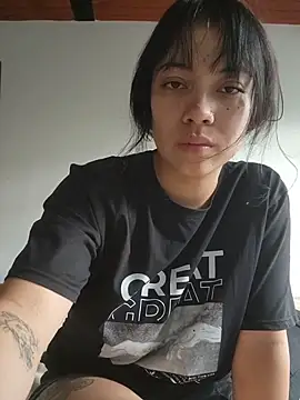 NefertitiXO online show from 06-19-26, 08:25