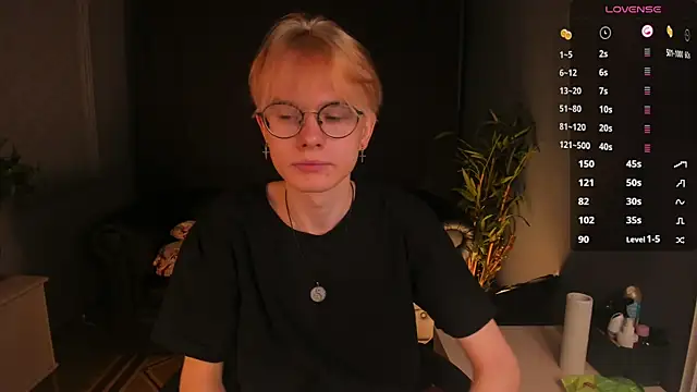 Liam Blair online show from 04-22-26, 05:36