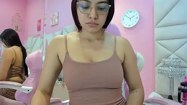 Snapshot of luna_hix chatting on 07-03-26, 12:11 luna hix online show from 07-03-26, 12:11