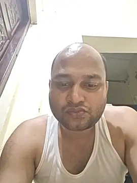 Snapshot of thenudemale chatting on 07-06-26, 07:16 thenudemale online show from 07-06-26, 07:16
