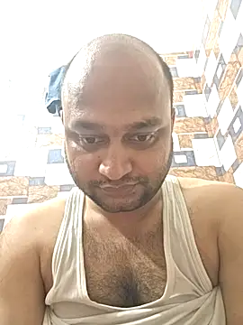 Snapshot of thenudemale chatting on 05-07-26, 05:49 thenudemale online show from 05-07-26, 05:49