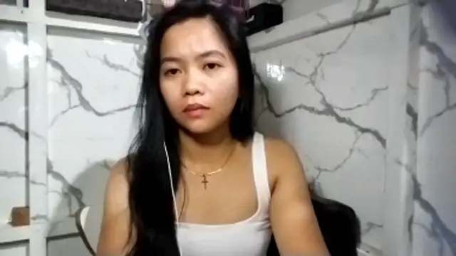 TammaraOlerud online show from 04-13-26, 01:15