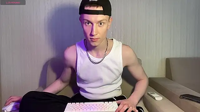 Travis Gracile online show from 05-05-26, 10:29
