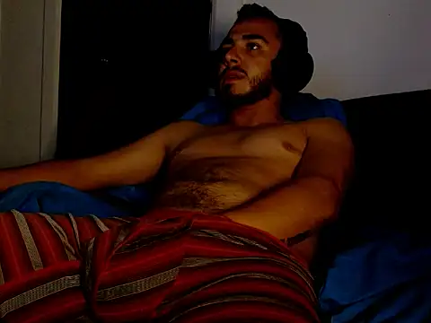 Snapshot of Crystox_ chatting on 04-10-26, 06:42 Crystox online show from 04-10-26, 06:42