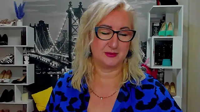 DianaFrances online show from 05-13-26, 07:48